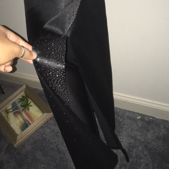 Rampage Black One Shoulder Gown - Picture 6 of 7